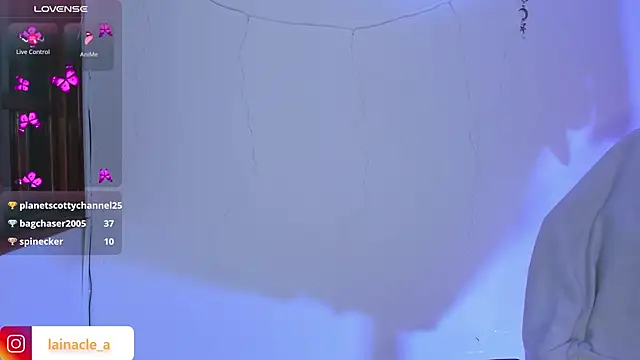 _onlylaiii_ লাইভ XXX চ্যাট