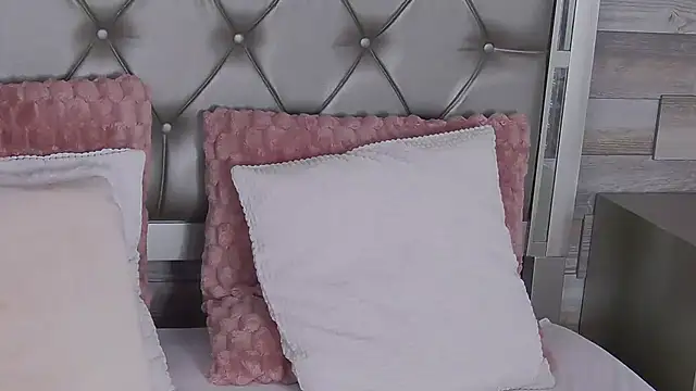 LunaHart – Naživo XXX chat
