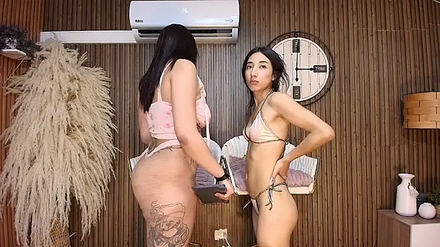 DannaAndLara Chat XXX live