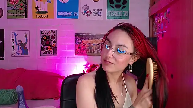 Amy66 Chat XXX in diretta