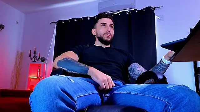 Chat +18 de MightyAaron66 ao vivo