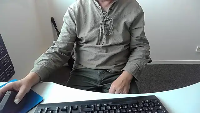 Buggemann live XXX chat