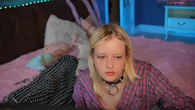XXX chat uživo modela Kofimoon