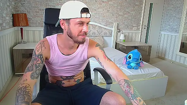 Chatroom XXX en direct de JonahShaw