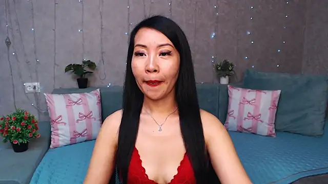 Chatroom XXX en direct de LiaPak