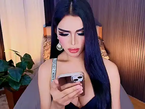 Chat XXX en directo de nikkieviolante