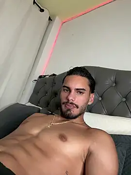 Derek_master élő XXX-chatje