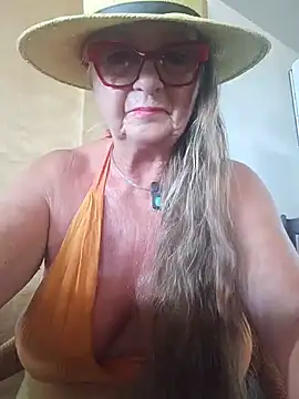Hot-Muci – Naživo XXX chat