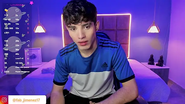 Živý XXX chat AlejooTwink