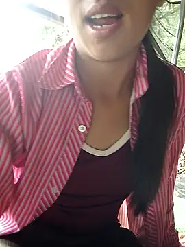 Helen-nn live XXX chat