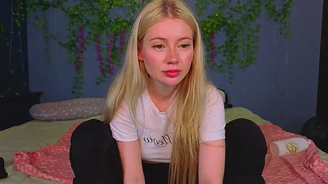 Lillie_Berry Live XXX-chat