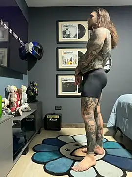 Chat XXX ao vivo de ThomasHells