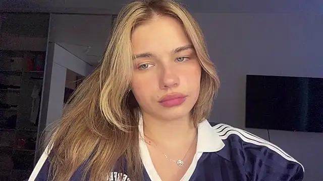 Chat XXX ao vivo de EarthaStinett