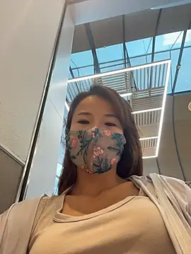 kiss_loo: απευθείας συνομιλία ΧΧΧ