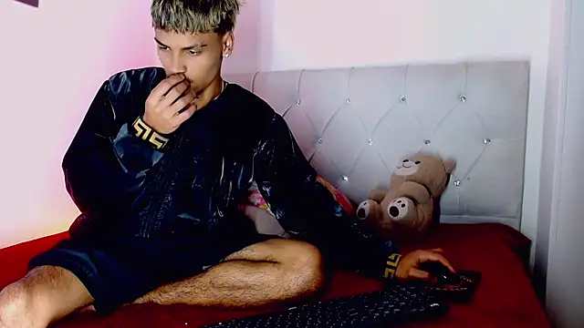 Angel_foxc13 라이브 XXX 채팅