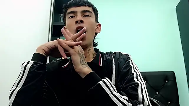 ttimy_x_boy Chat XXX live