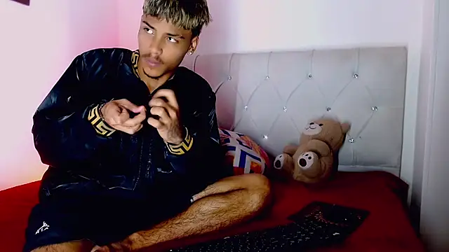 Онлайн чат XXX Angel_foxc13