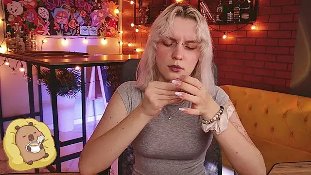 دردشة BethanyCloud الجنسية المباشرة