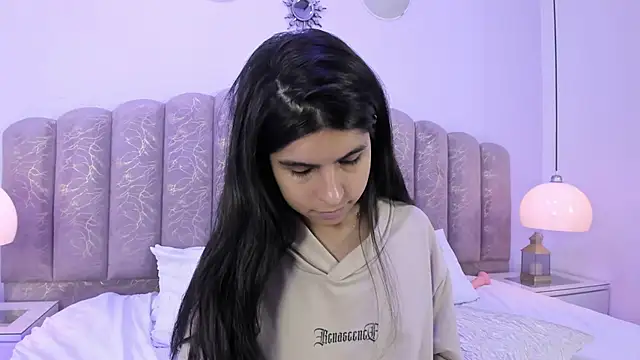 צ'אט XXX בשידור חי של Channel_sofia