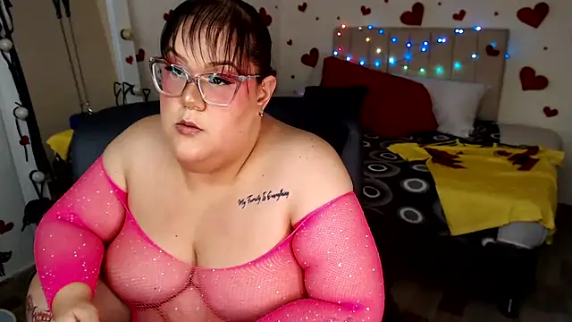 GiannaMorrys' Live XXX Chat