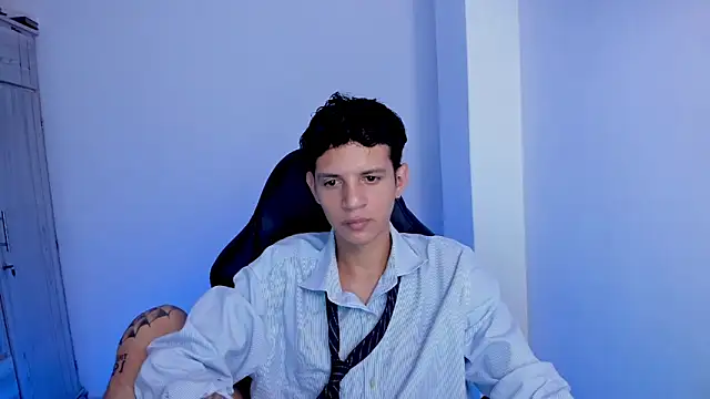 tylerrnova Live XXX-Chat