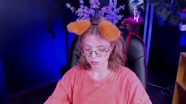 FoxxyyPolly's Live XXX Chat