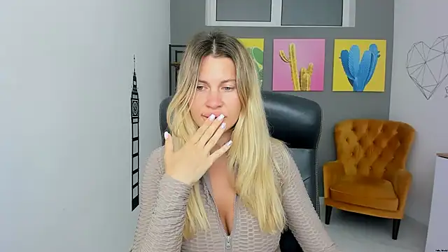 AryaAltkerer Chat XXX in diretta