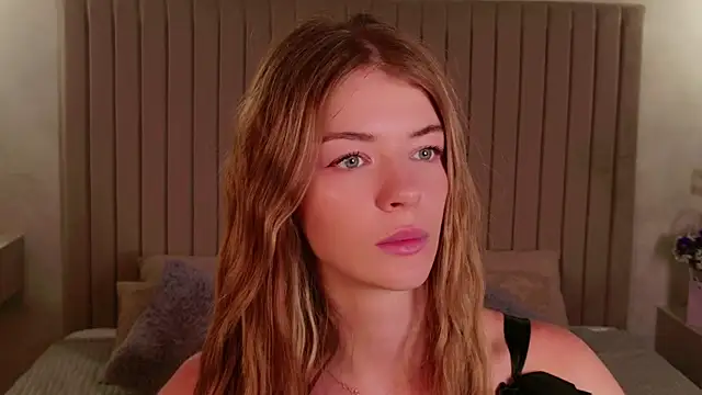 دردشة MeganMouris الجنسية المباشرة