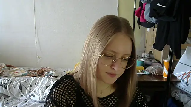 WinifredLunney's Live XXX Chat