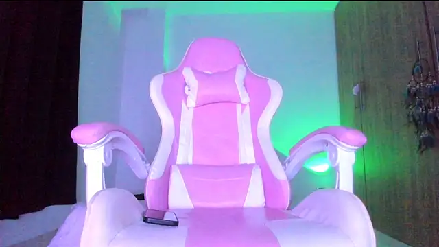 Chat +18 de kimbaileys ao vivo