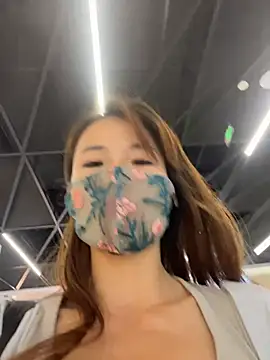 kiss_loo 即時 XXX 聊天