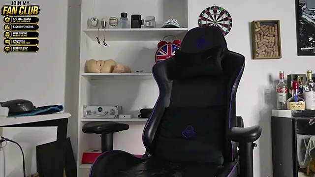 Chat XXX en directo de aaronlegend_