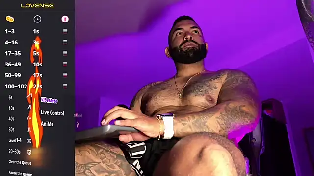 Онлайн чат XXX Max-prada