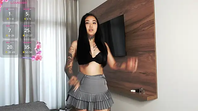 XXX chat uživo modela LillGothBaby