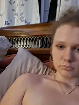 Chat XXX en directo de MaddieBoo1