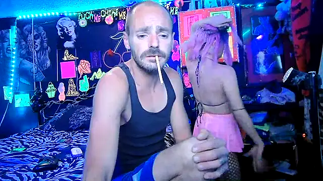 Chatroom XXX en direct de Splash_Queen420