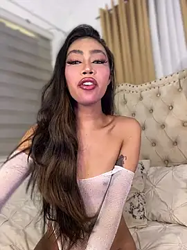 Innocent_yanixx69: онлайн-секс-чат