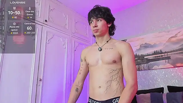 Tyler_durten live XXX chat