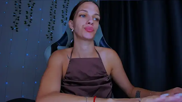 Chat XXX en directo de KarlaSim