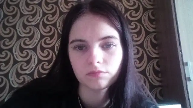 KikiAmino Adlı Modelin Canlı XXX Sohbeti