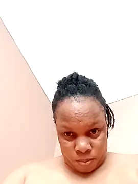 HotcaramelBae29 Chat XXX in diretta