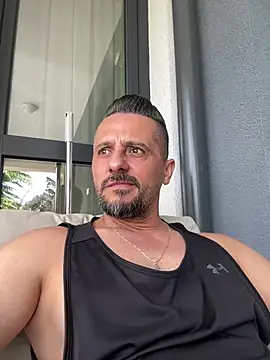 הופעת וובקאם של InsaneMattt