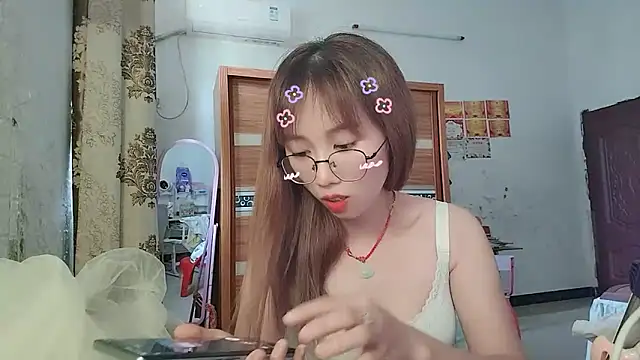 Chat XXX en directo de Lili_666