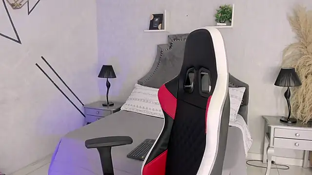 SarahCastro1_'s Live XXX Chat