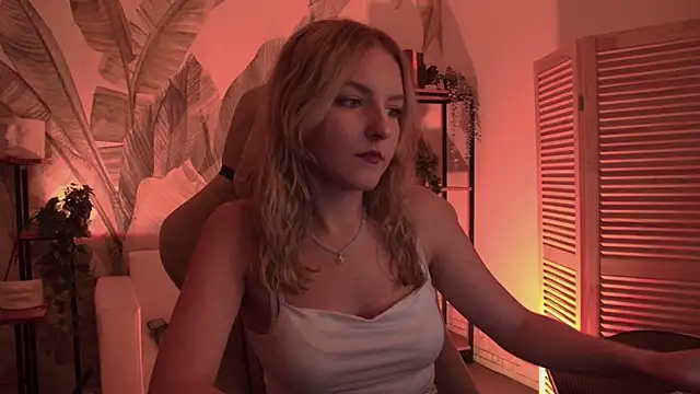 ViolaMore's Live XXX Chat