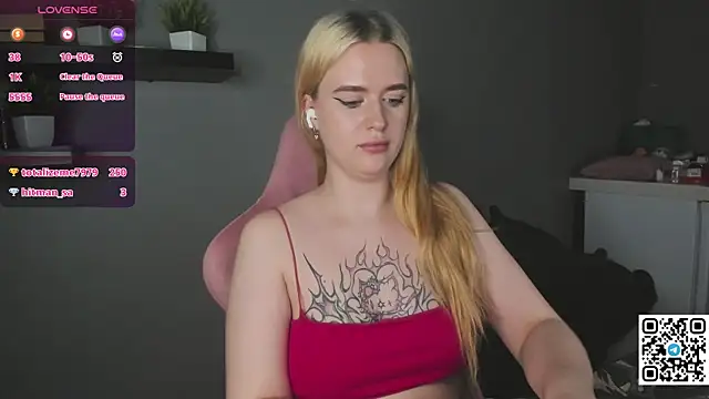 Betany_foxs' Live XXX Chat