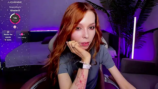 Chat +18 de Star_Tarra ao vivo