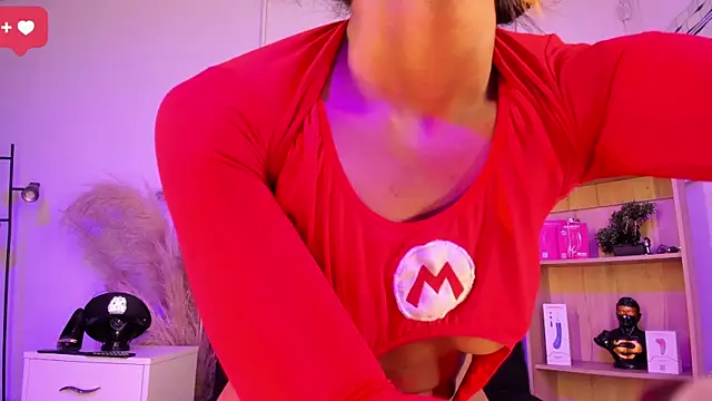 Tylla__ XXX чат на живо