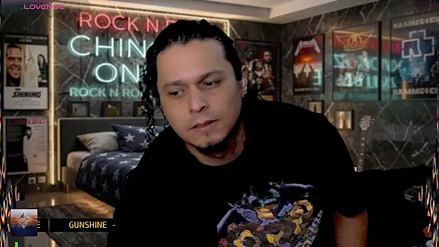 chino_roz Webcamshow