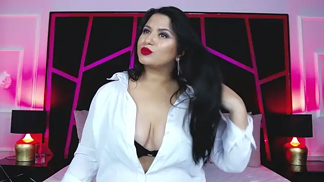 EssenaMonroe's Live XXX Chat